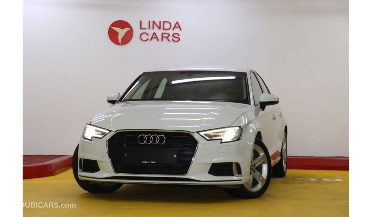 Audi A3 30 TFSI 2018 GCC  under Warranty with Zero Down-Payment.