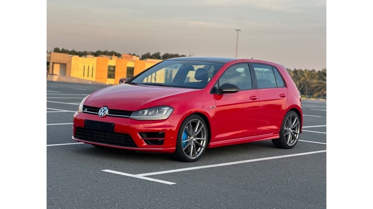 فولكس واجن جولف موديل 2015 خليجي فل مواصفات بانوراما وجلد ومثبت سرعه وتحكم كهربي كأمل ونظام صوت ممتاز وكاميرا خلفيه