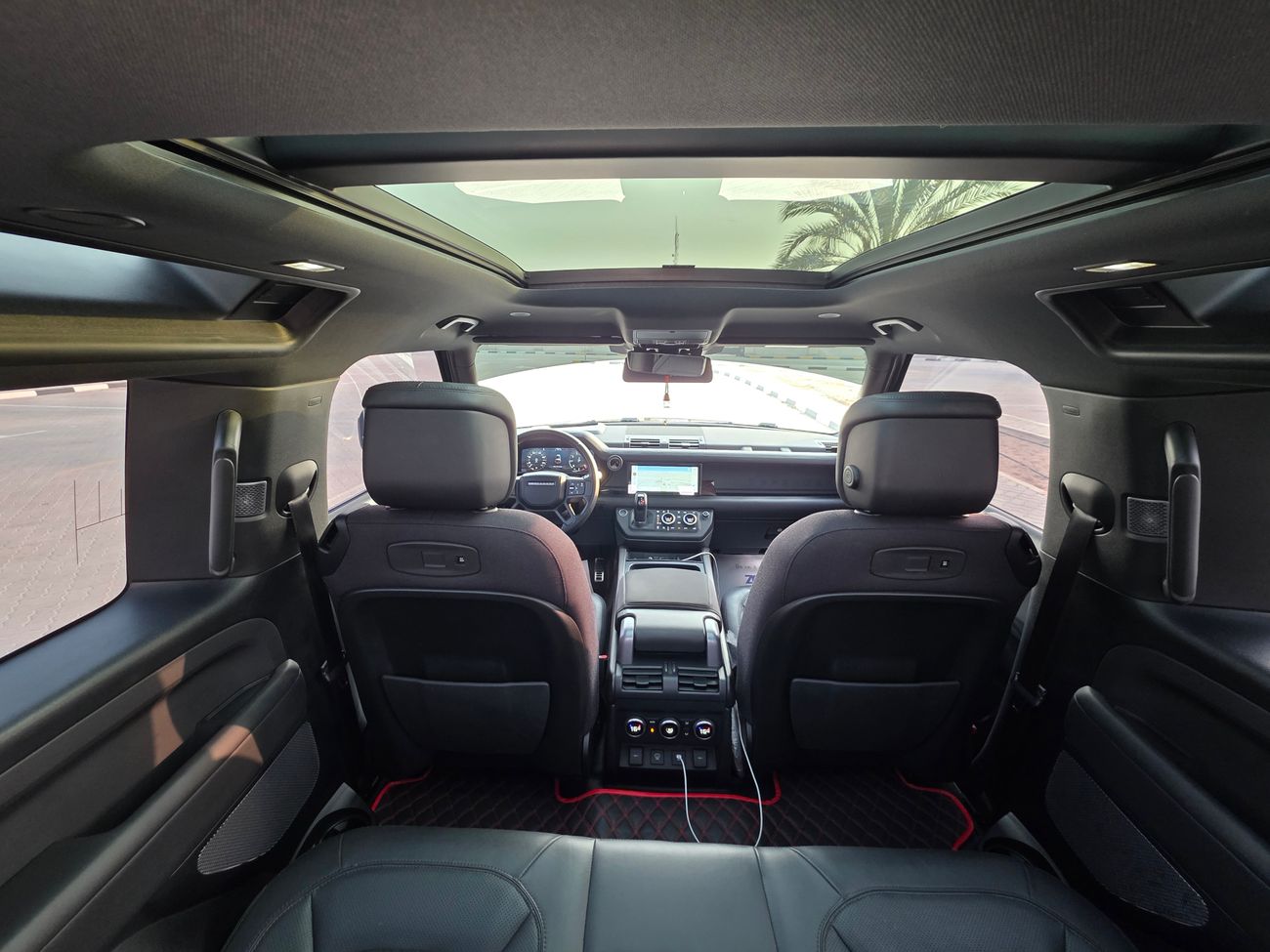 Land Rover Defender 90 P400 X