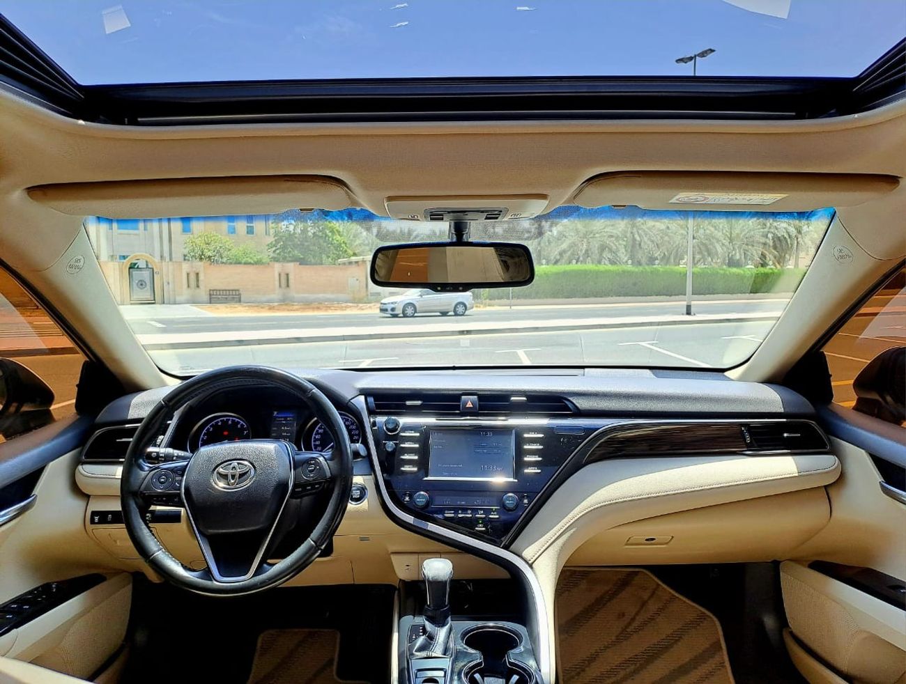 Toyota Camry GLE 2.5L (204 HP) 2019 2.5L FULL OPTION (999/-MONTHLY)