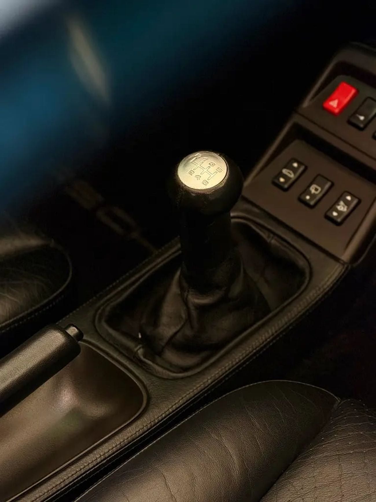 Porsche 911 MANUAL 993 CARRERA 4S TURBO BODY