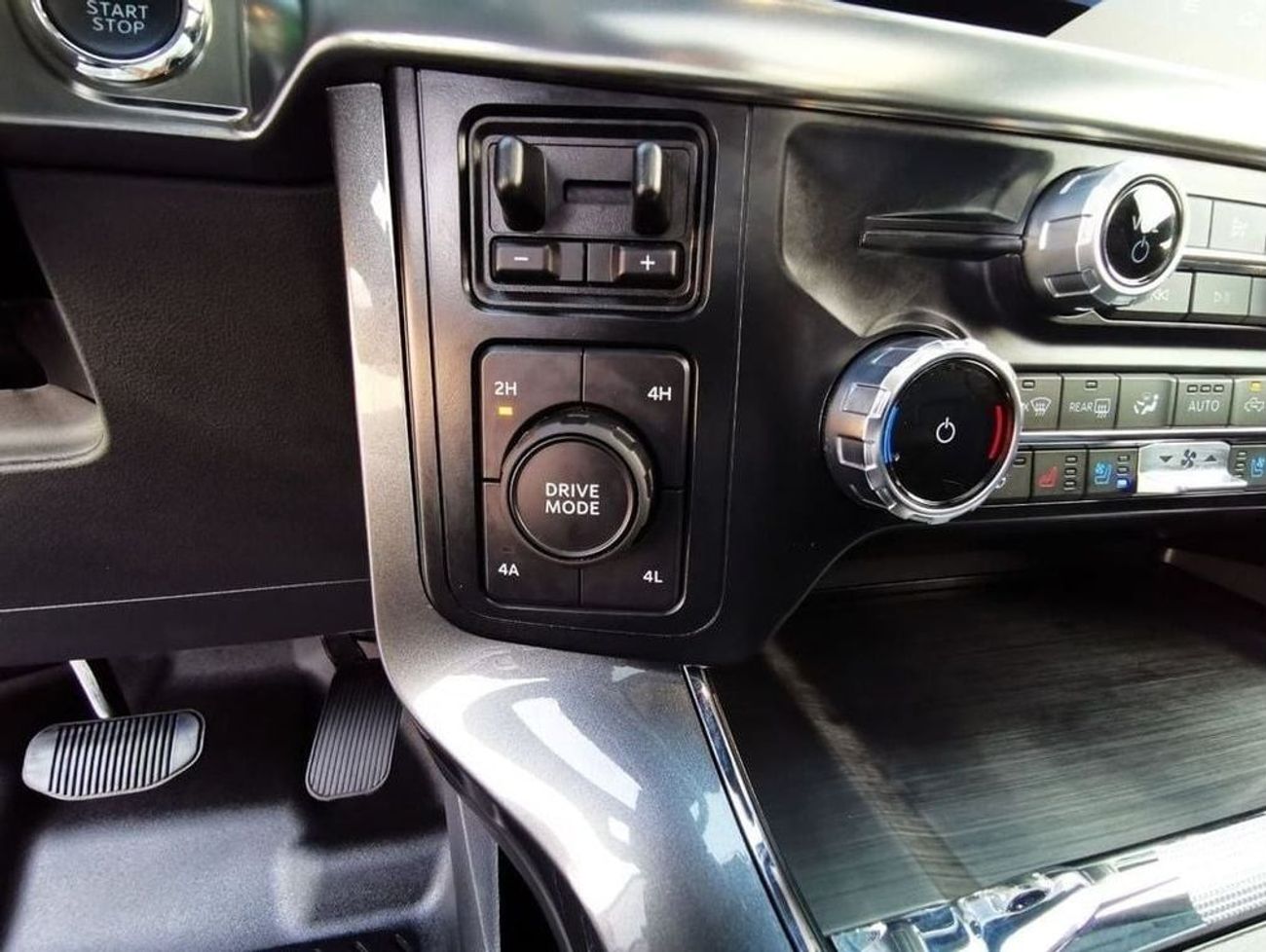 Ford F 150 Ford F- 150 Lariat Sport - 2023 - Black