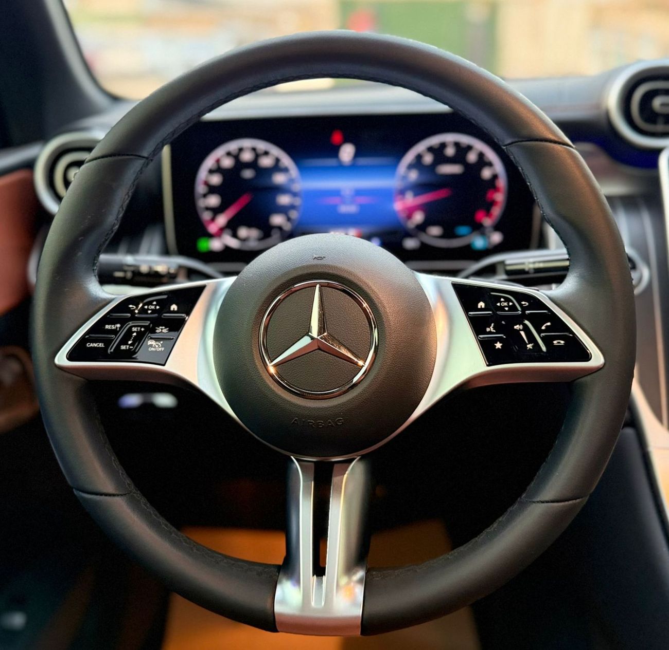 مرسيدس بنز GLC 300 