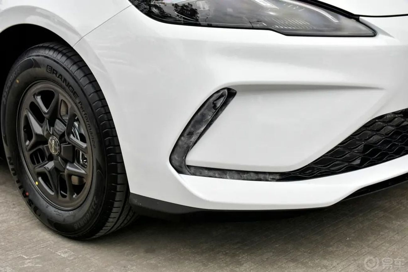 بي واي دي سيل 05 DM-i 2025 BYD SEAL 05 DMI HYBRID