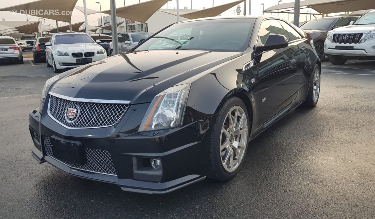 Cadillac CTS Caddillac CTS super charge V8 model 2012 car prefect condition full option low mileage