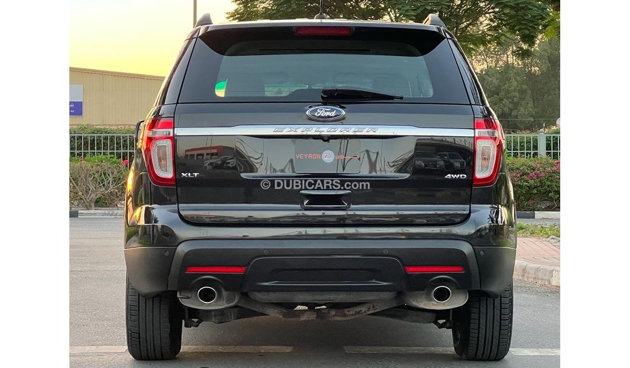 Ford Explorer FORD EXPLORER 2013 GCC XLT FULL OPTIONS IN PERFECT CONDITIONS