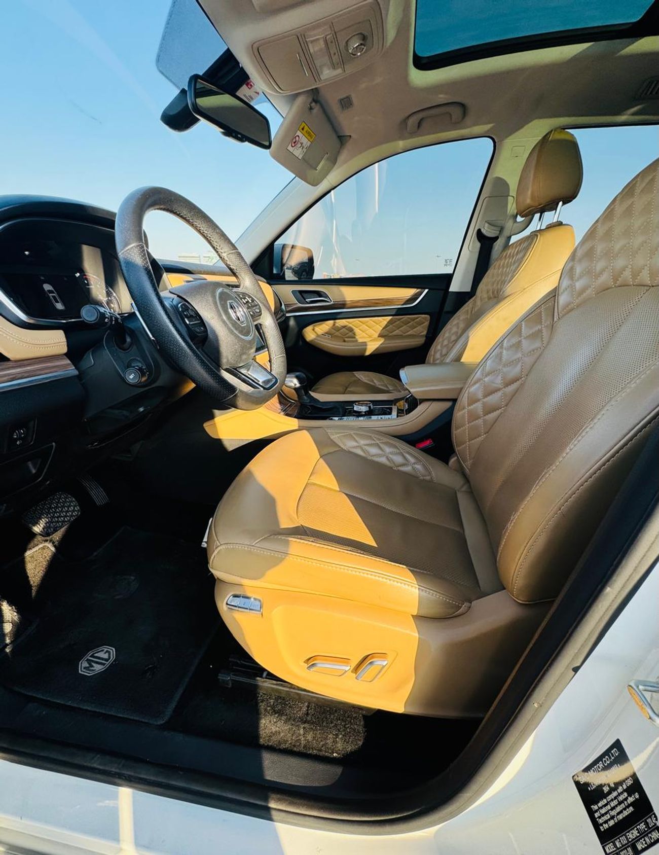 أم جي RX8 Luxury 2.0L