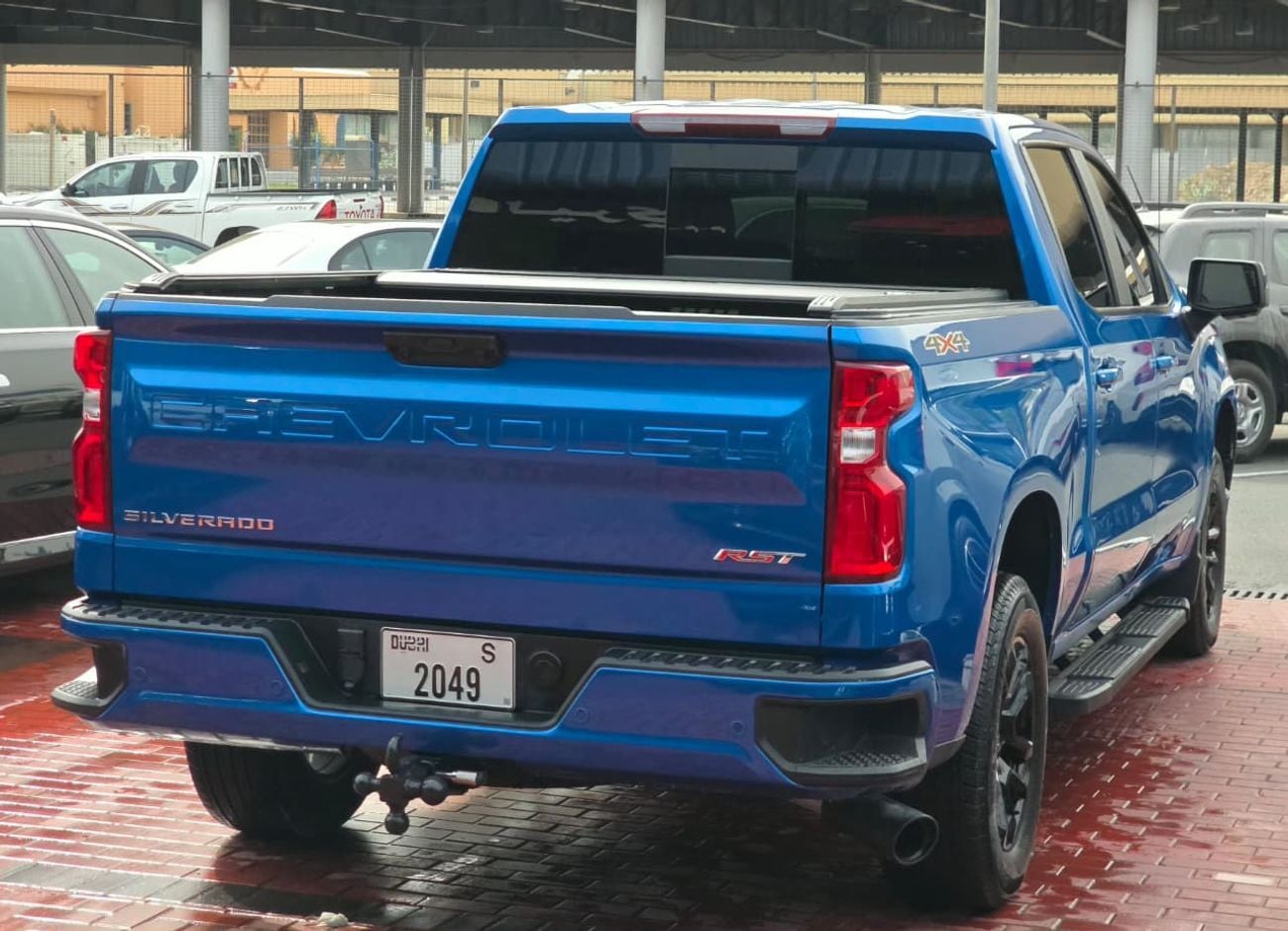 شيفروليه سيلفارادو 1500 RST 5.3 V8 LT
