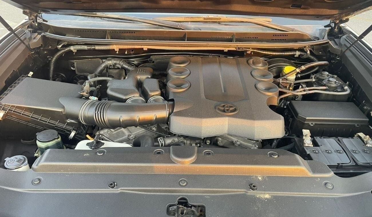 Toyota Prado Urgent sale! 2010 Toyota Prado TX.L 4.0L V6 - 2023 Modified - DVD + Rear CAM  & AC - Push Start - No