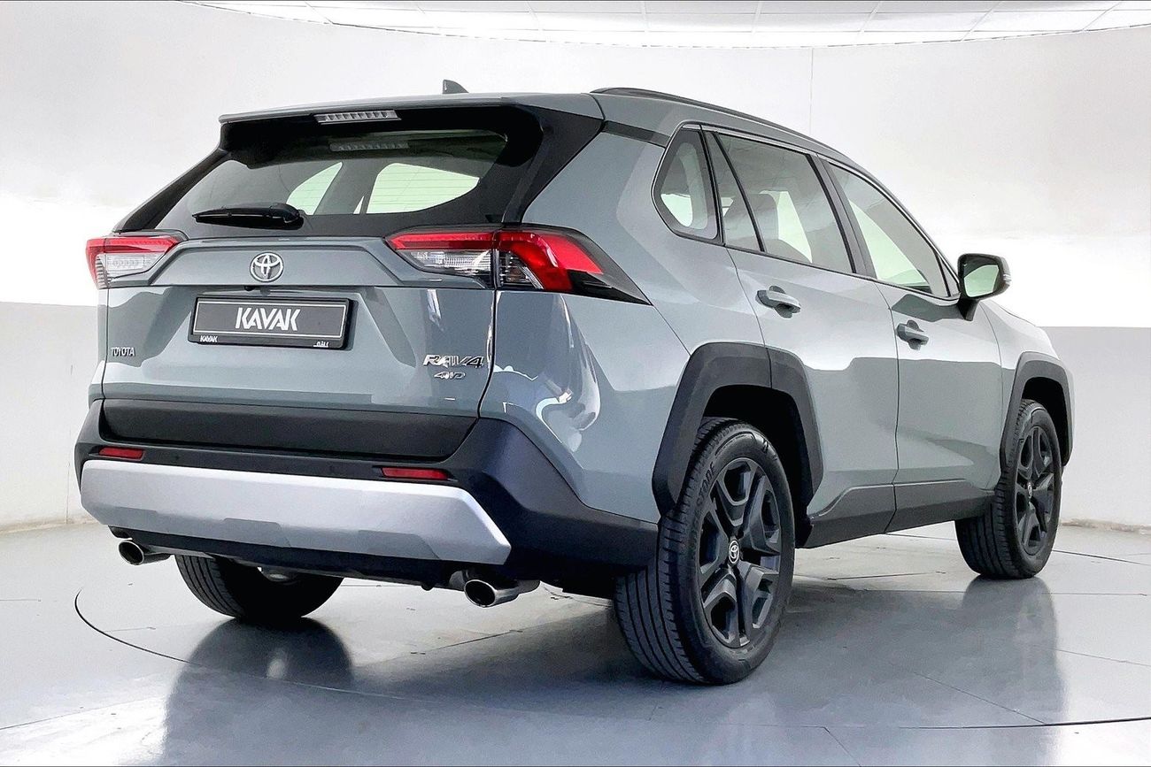 Chevrolet Captiva Premier | 1 year free warranty | 0 Down Payment