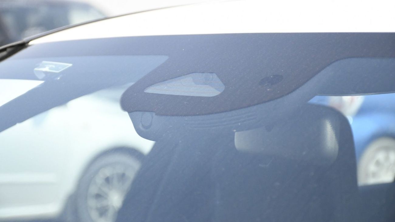 Mercedes-Benz C 200 MERCEDES BENZ C200L SPORTS EDITION - 2025YM