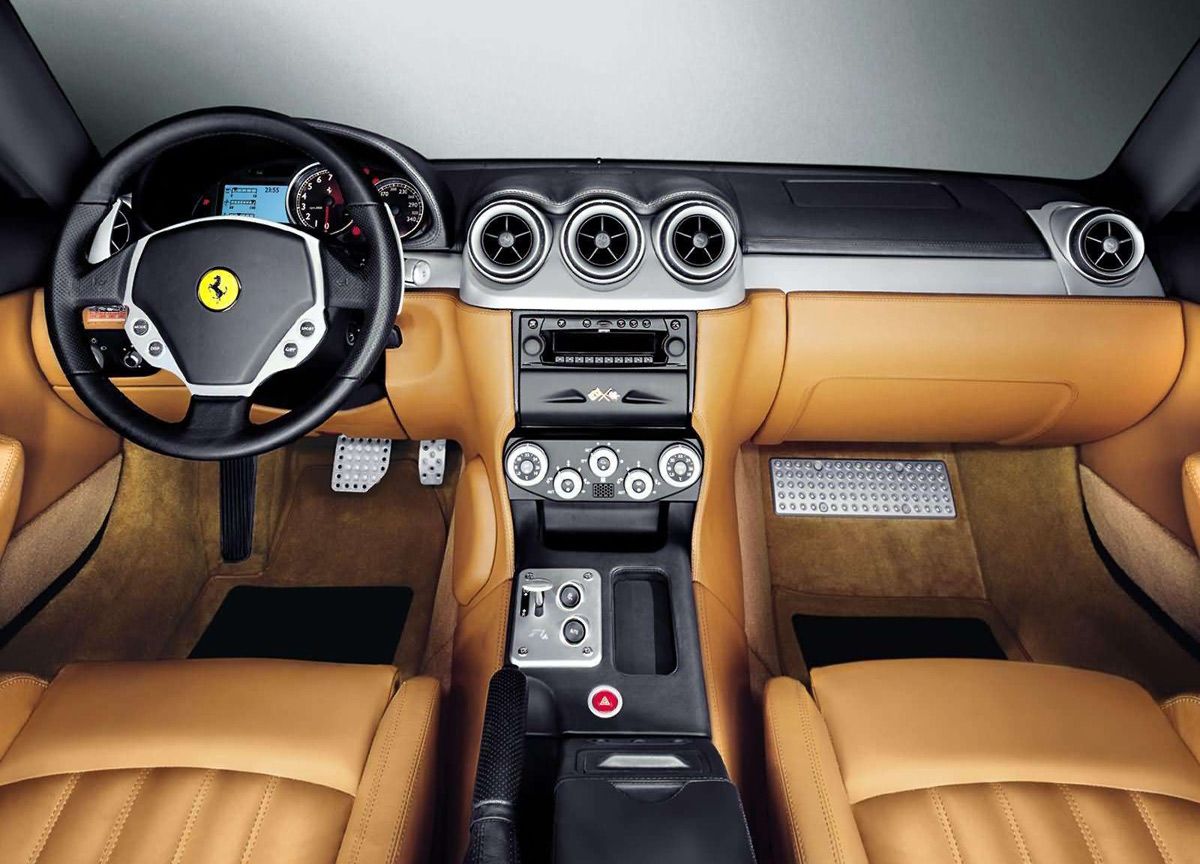 Ferrari 612 interior - Cockpit