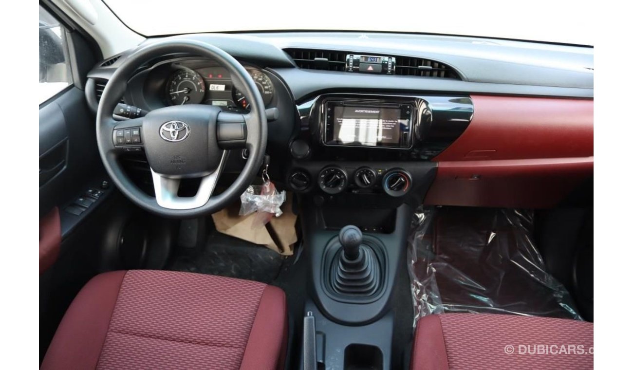 تويوتا هيلوكس TOYOTA HILUX 2.7L PETROL DC 4X4 MANUAL