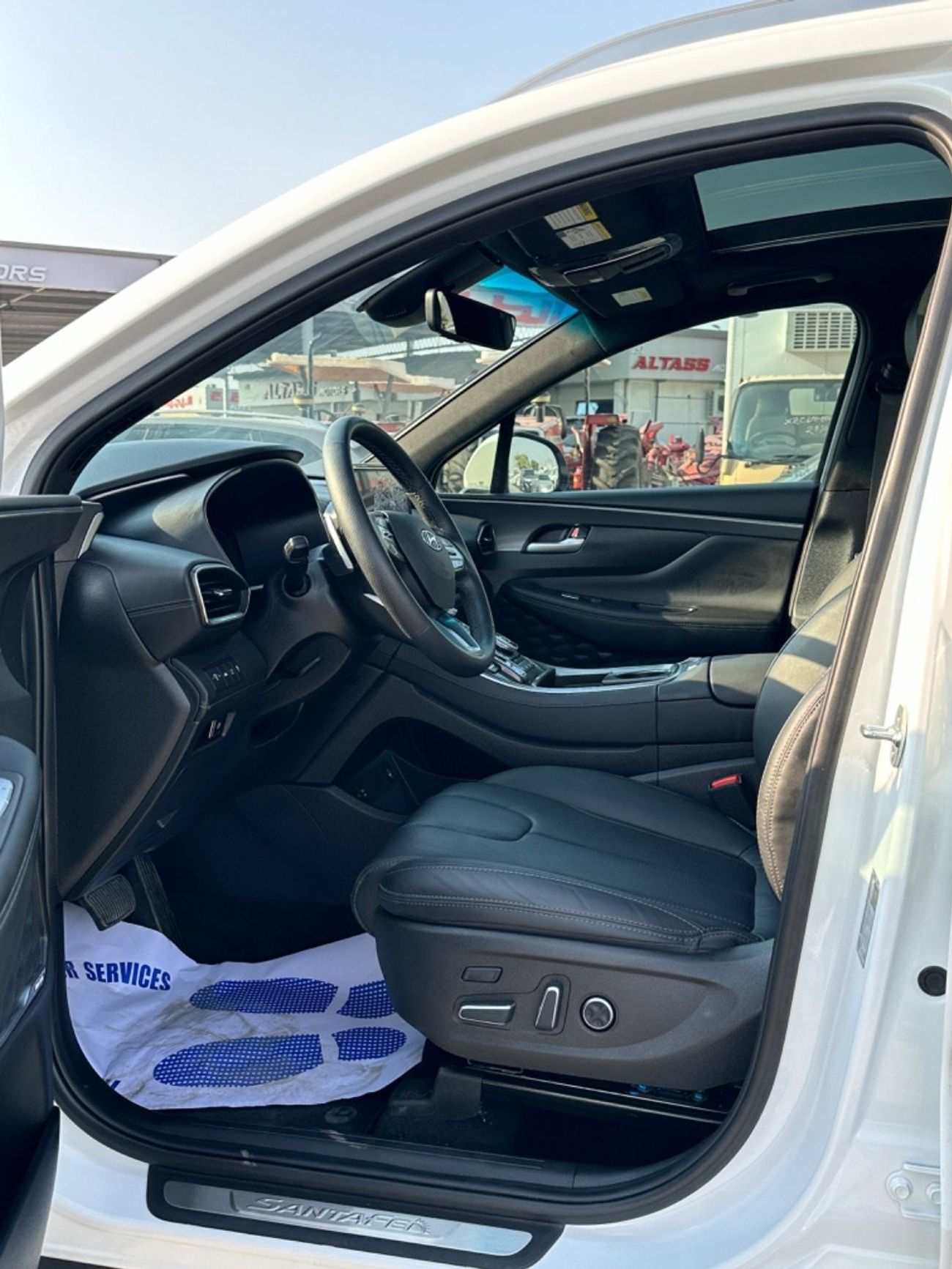 Hyundai Santa Fe 2023 Santa fe calligraphy full option