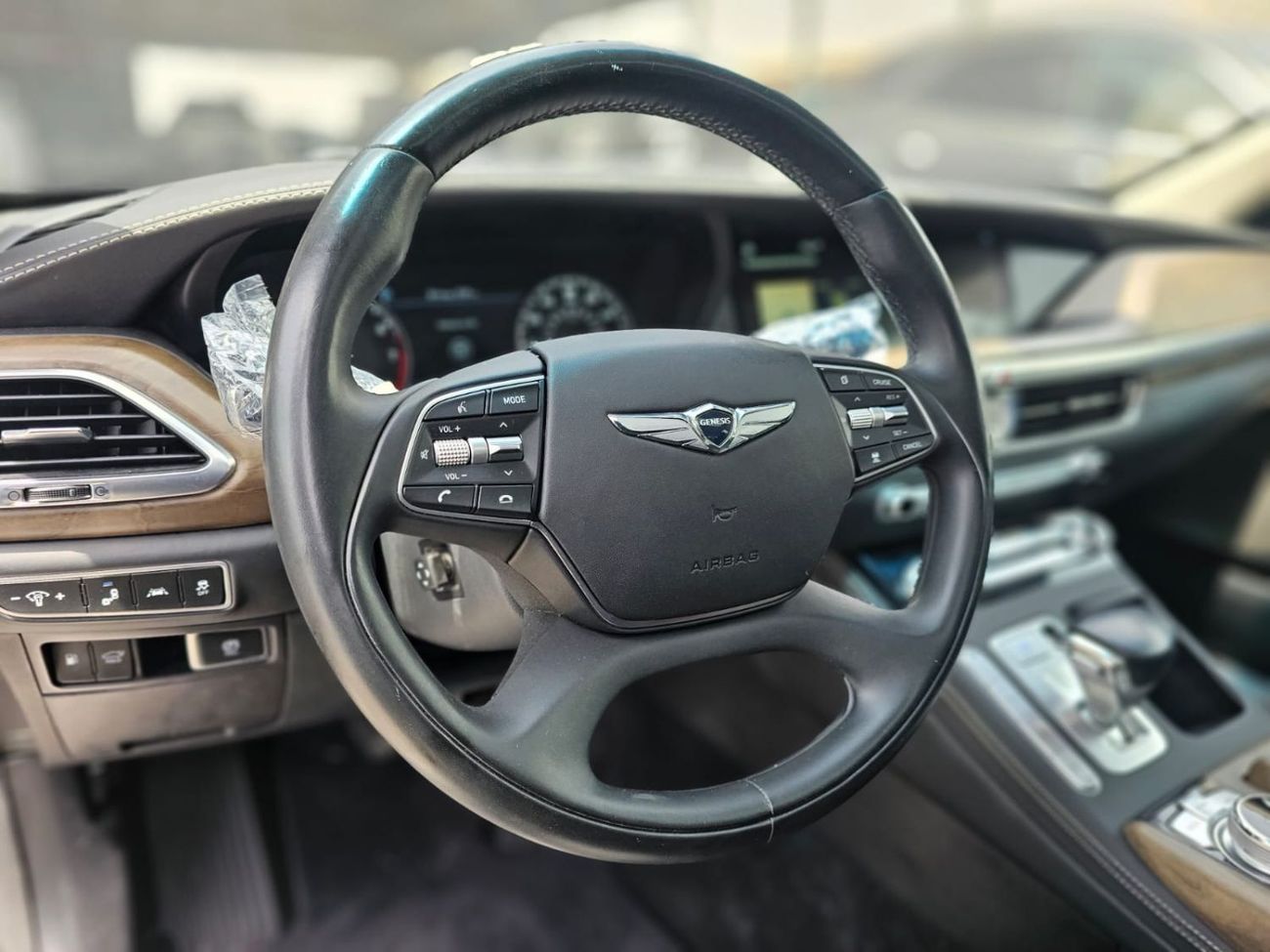 Genesis G90 Platinum 3.3L RWD