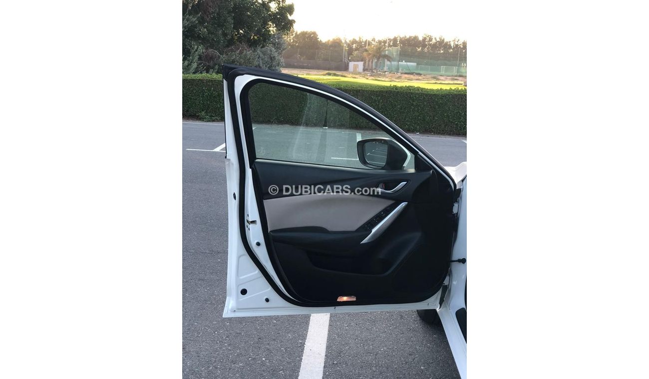 مازدا 6 موديل 2017 خليجي حاله ممتازه جدا من الداخل والخارج