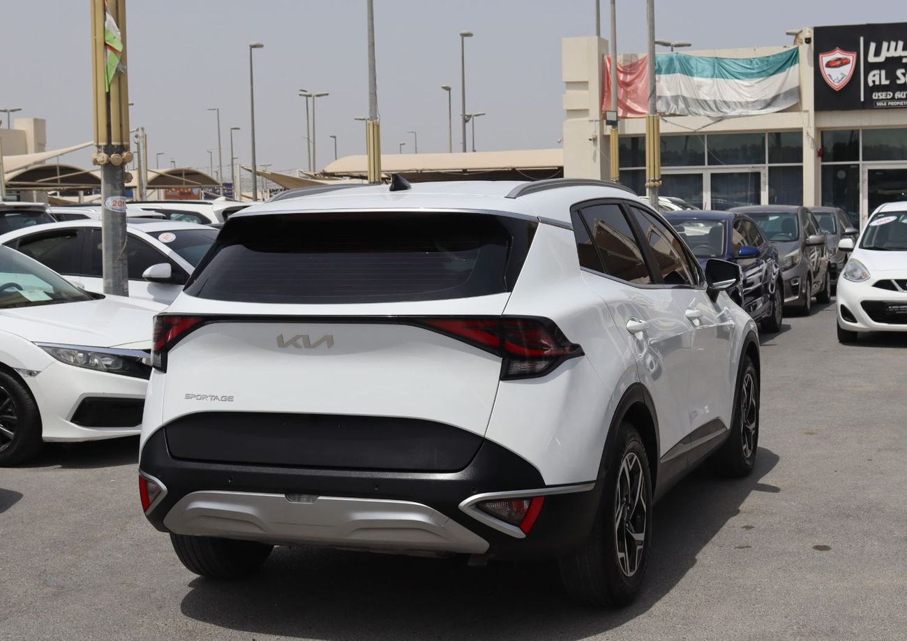 Kia Sportage EX 1.6L Kia Sportage 2023 GCC in excellent condition, 60,000 km, 1600 cc engine, price 69000 dirhams