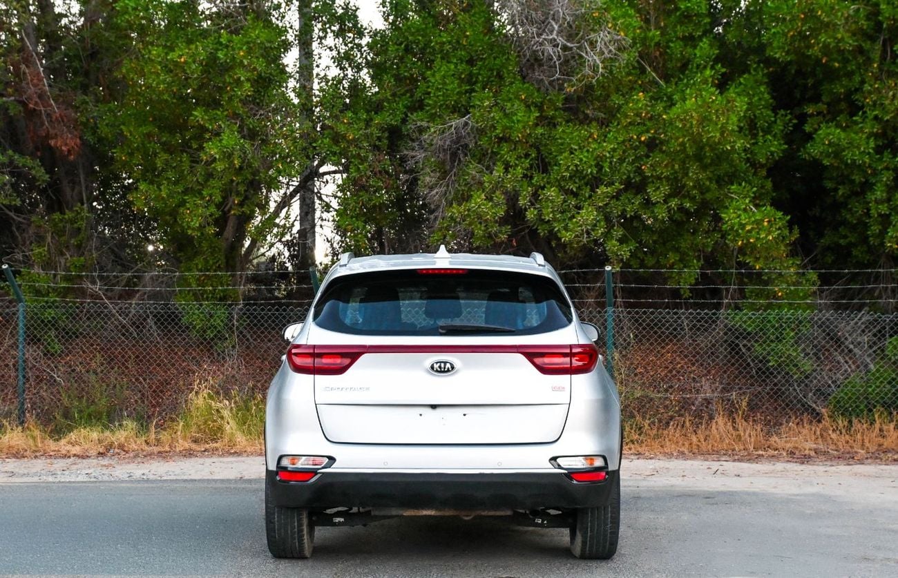 Kia Sportage كيا سبورتاج خليجيEX STD 2021 1.6L بحالة ممتازة من الداخل والخارج