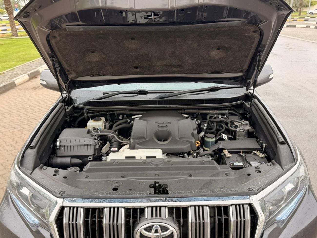 تويوتا برادو Toyota Prado 2020 RHD FULL OPTION V4 Diesel