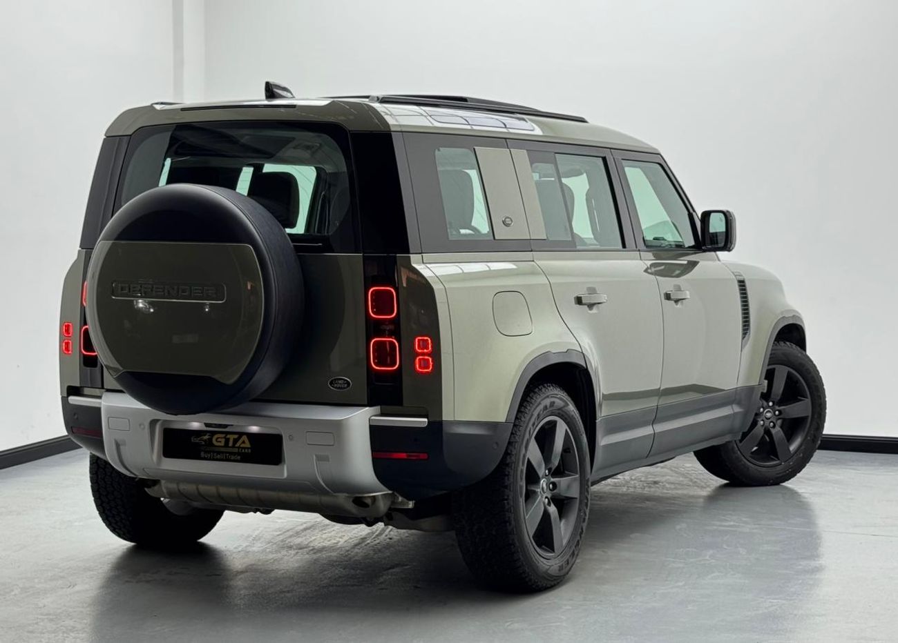 Land Rover Defender 110 HSE P400 3.0L 2022 Land Rover Defender P400 HSE 110, Land Rover Service History, 1 Year Warranty