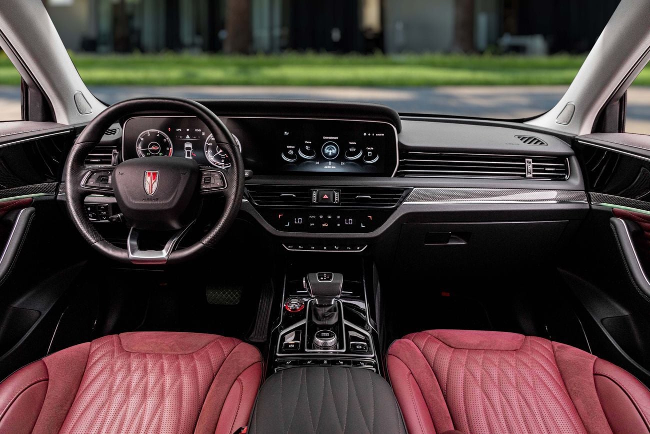 هونغشي HS5 HS5 DELUXE | 1,719 P.M | 0% Downpayment | Hongqi Warranty + Service Contract | DELUXE!