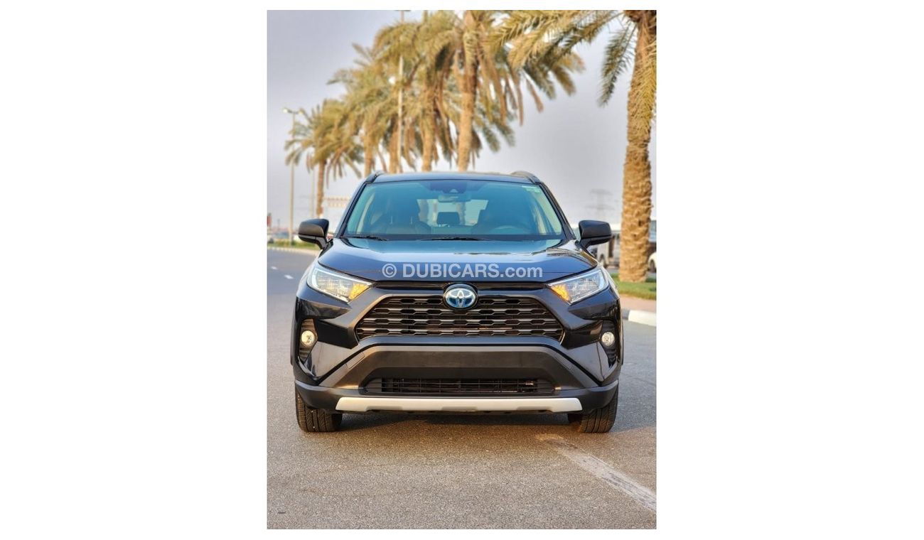 Toyota RAV4 LE Toyota Rav4 Hybrid 2020 model