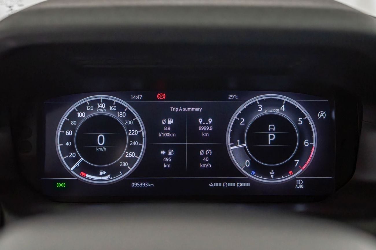 Land Rover Discovery Sport SE P200 2.0L GCC-7 Seater-Al Tayer Full Service History-Black Pack