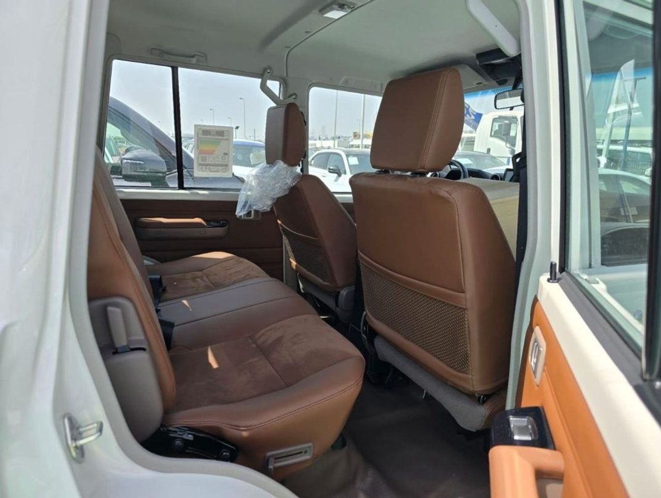 Toyota Land Cruiser Pick Up Std 4.0L Double Cab Utility AWD