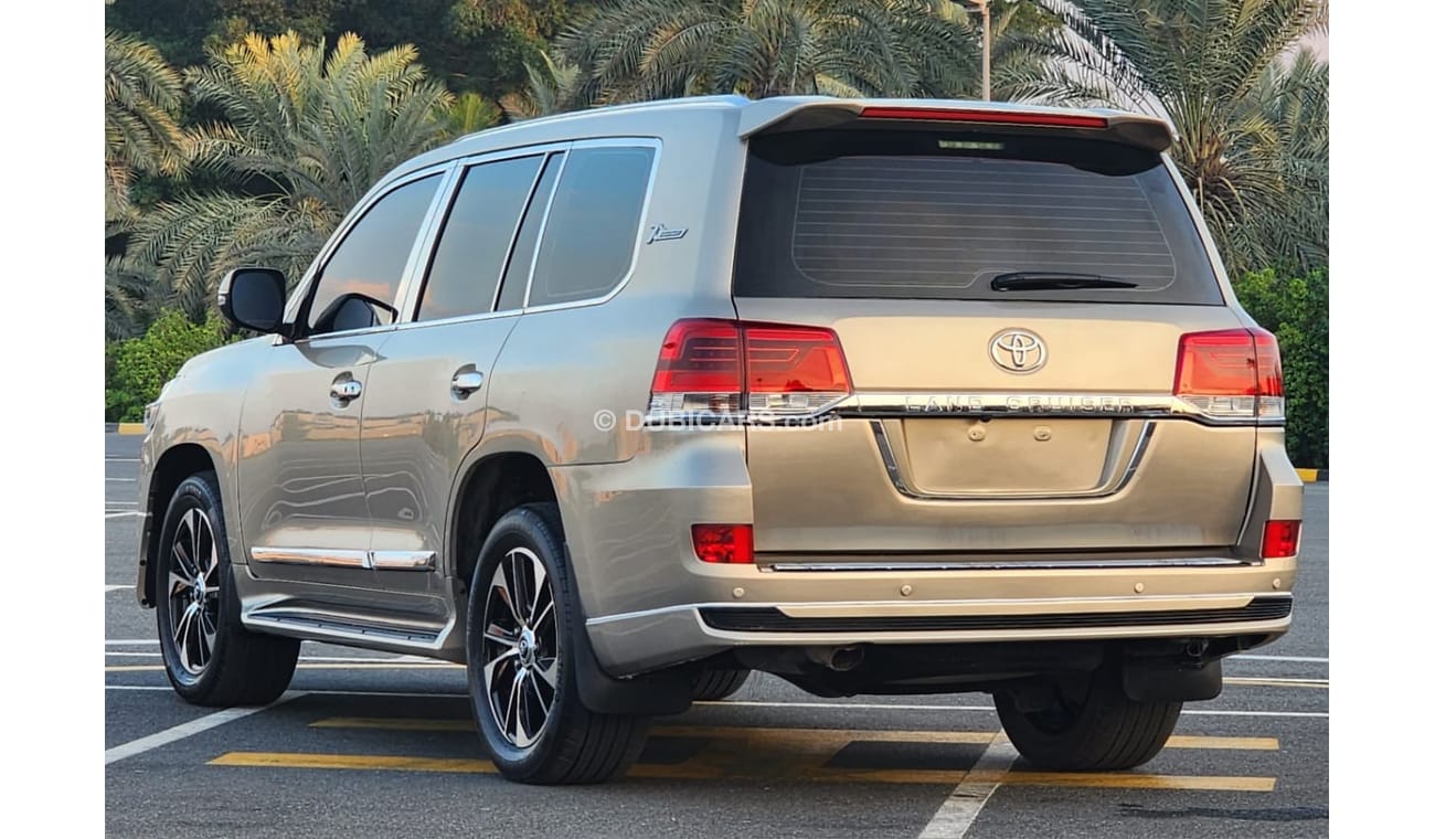 تويوتا لاند كروزر GX.R V8 upgrade 2021