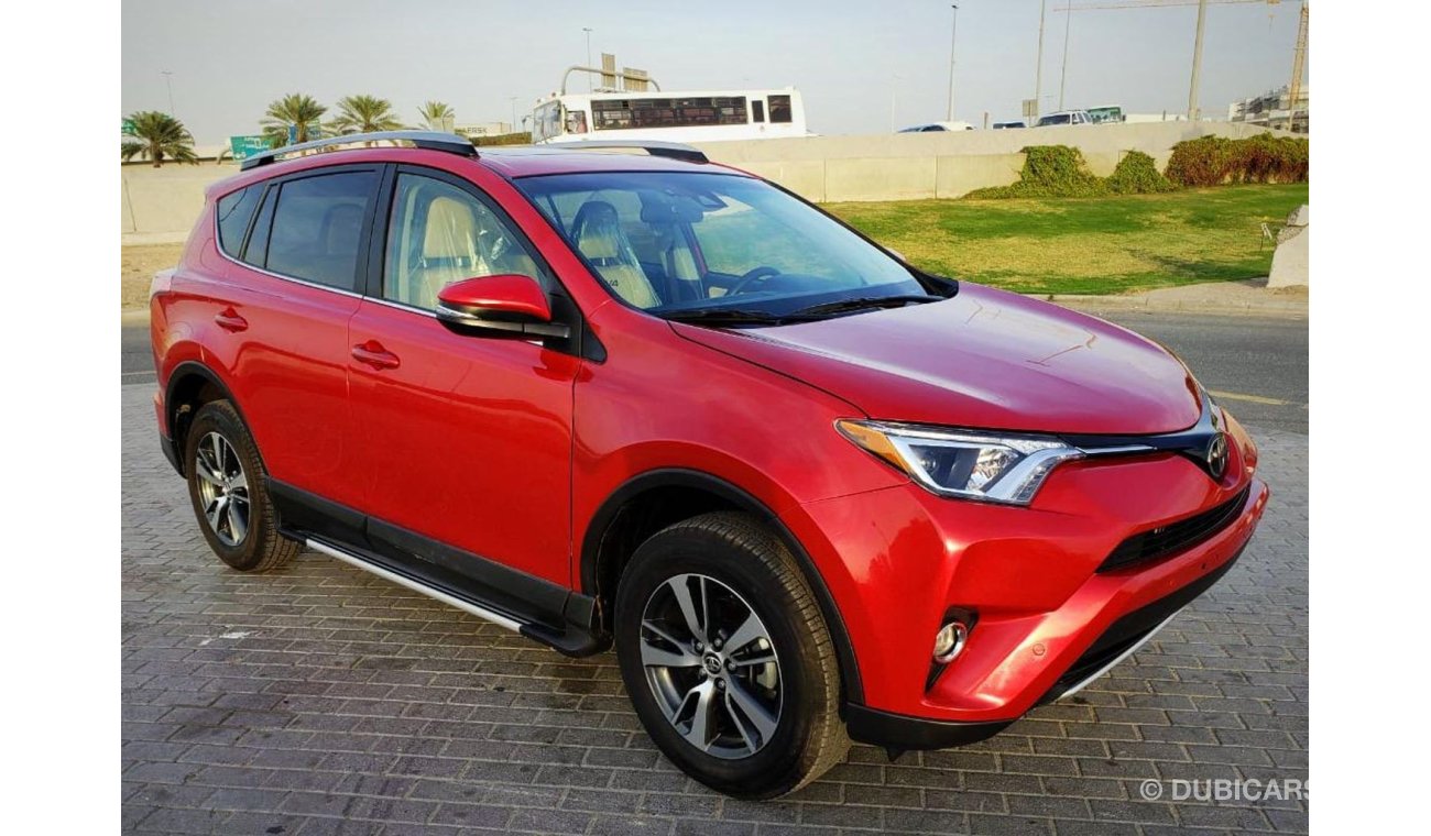 Toyota RAV4 Limited Full option with radar