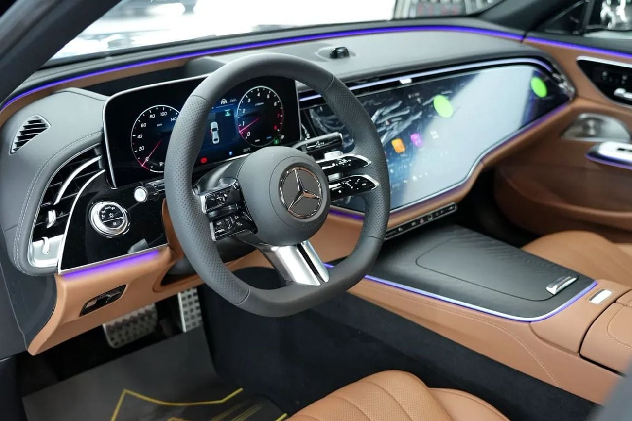 Mercedes Benz E300 E 300 | GCC 0km | Agency Warranty | AMG Package