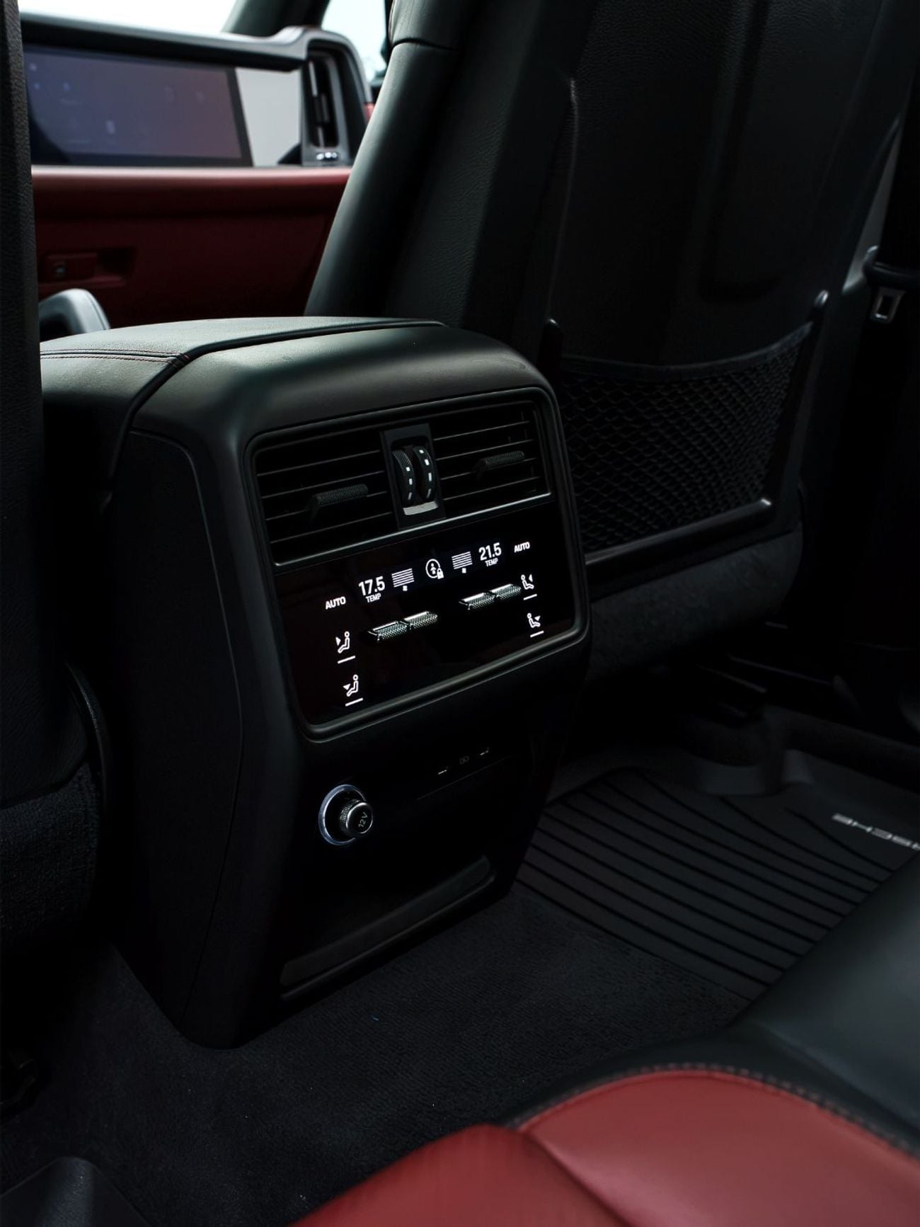 Porsche Cayenne GTS