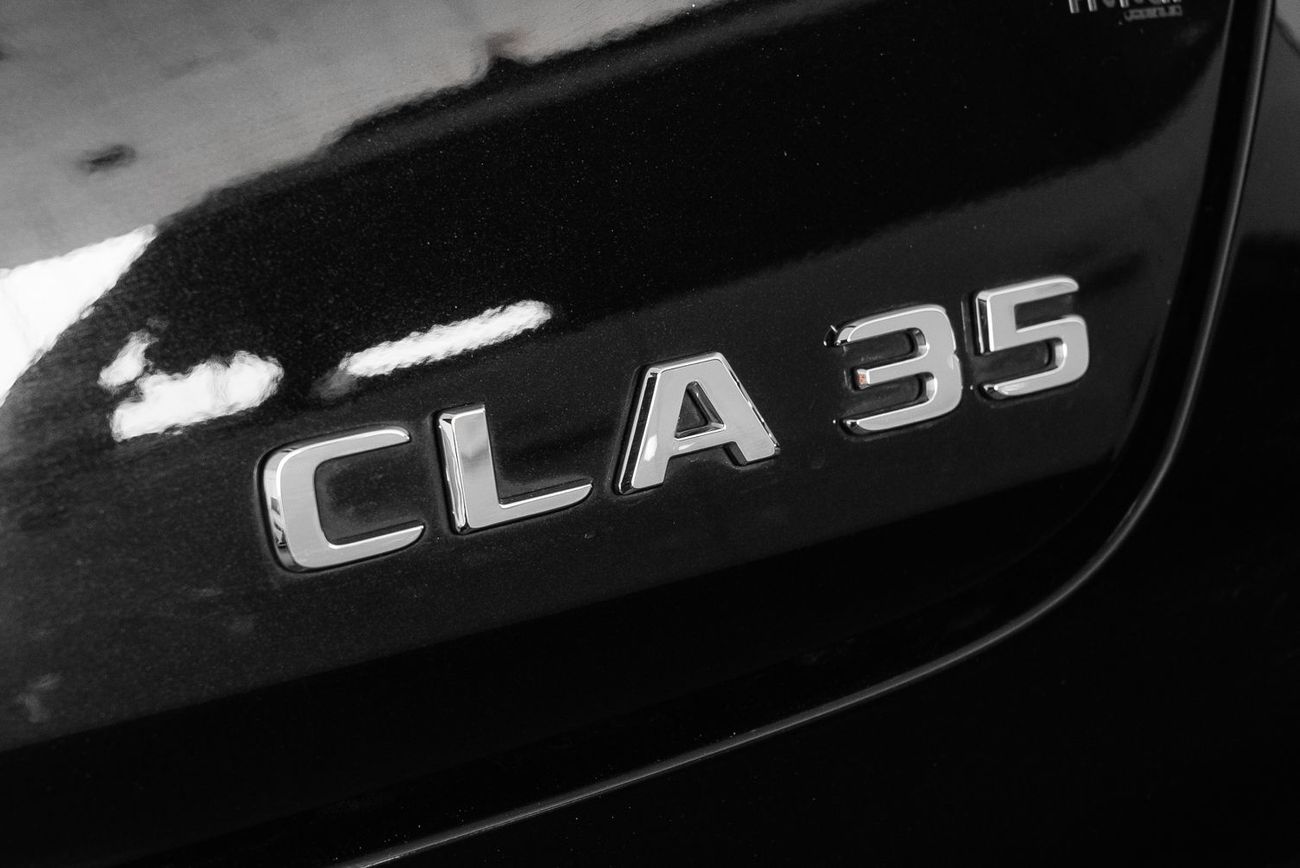 مرسيدس بنز CLA 35 AMG Std 2.0L