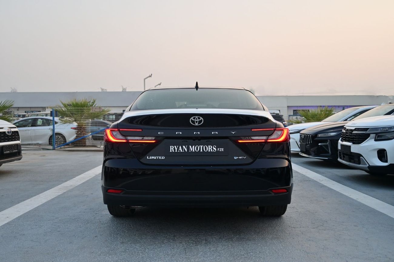 Toyota Camry Toyota Camry Limited 2.5L Hybrid GCC, Model 2025, Color Black