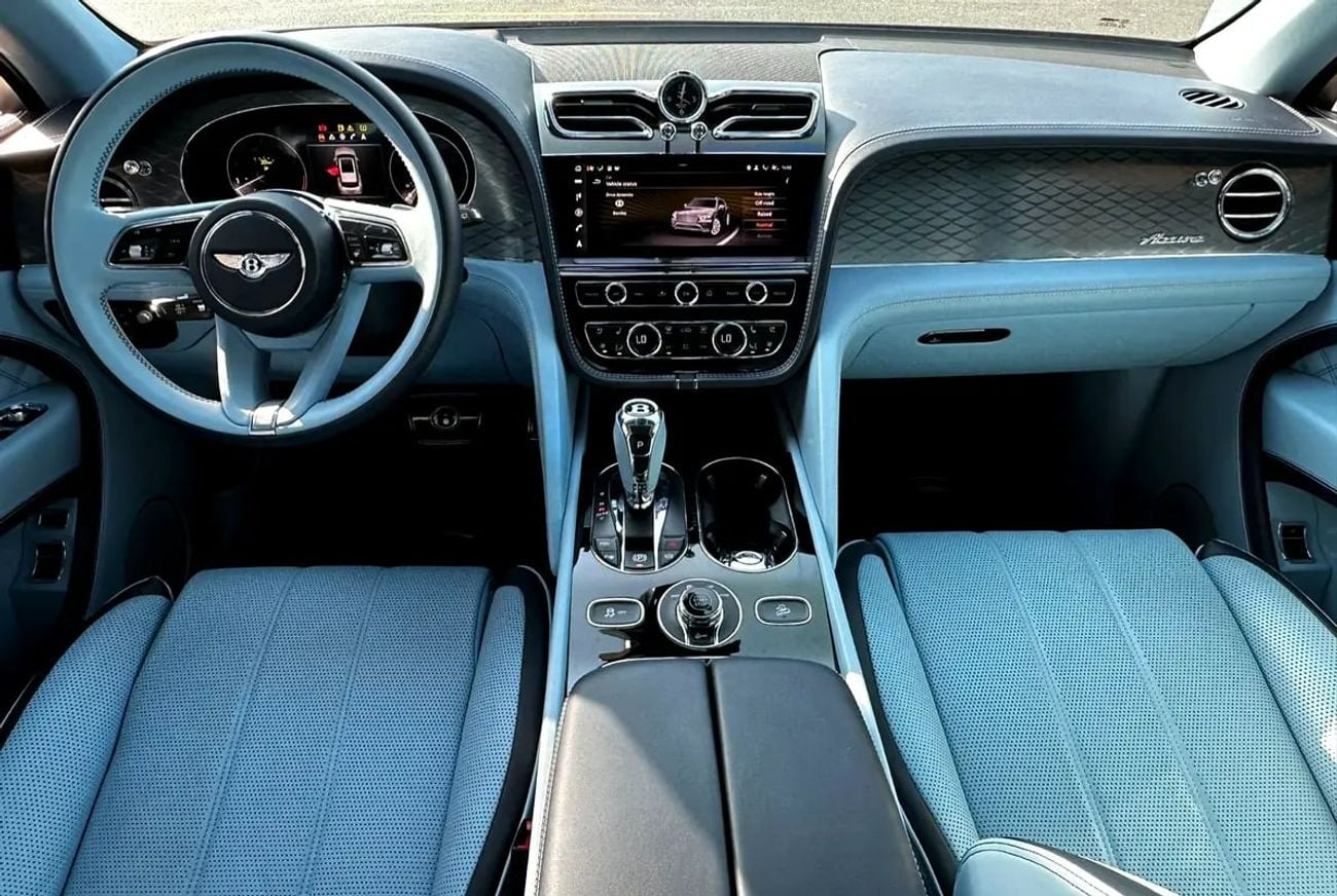 بنتلي بينتايجا 4.0L V8 EWB Azure Azure | GCC Specs | Dealership Warranty | Fully Loaded | Crypto Friendly