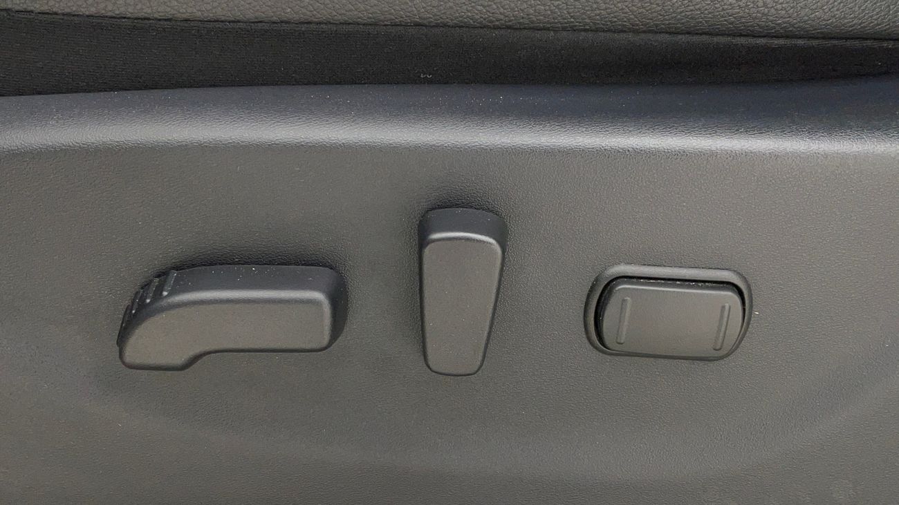 نيسان إكستيرا PLATINUM 2.5 | بدون دفعة مقدمة | اختبار القيادة في المنزل