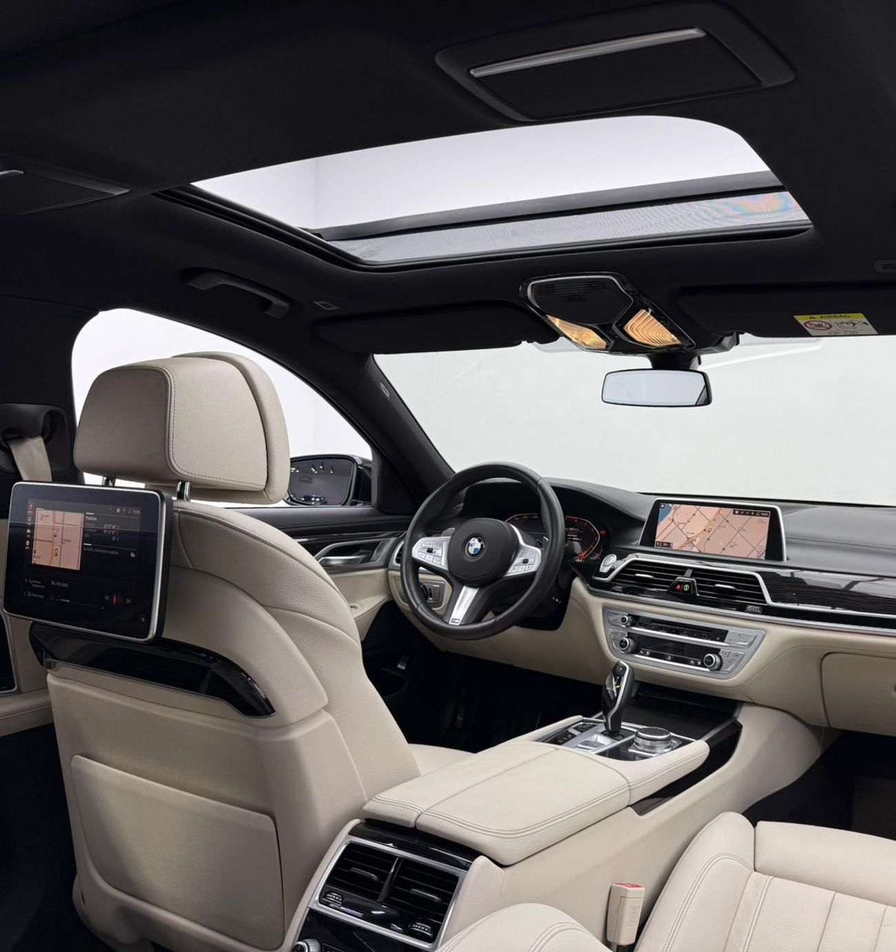 بي أم دبليو 730Li 2020 BMW 730Li, Warranty, Very Low Km, Fully Loaded, Excellent Condition, GCC