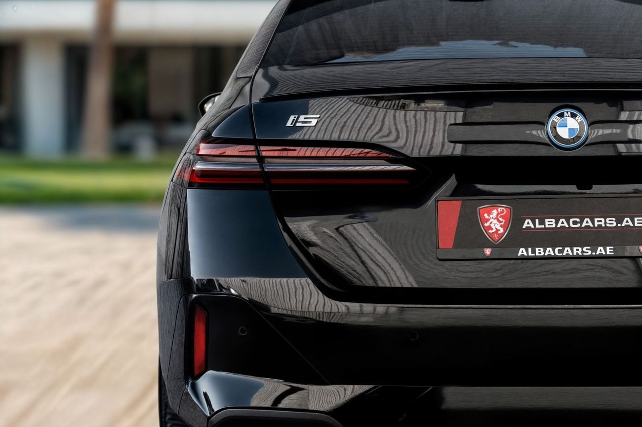 BMW i5 eDrive40 M Sport | 5,190 P.M  | 0% Downpayment | Agency Warranty!