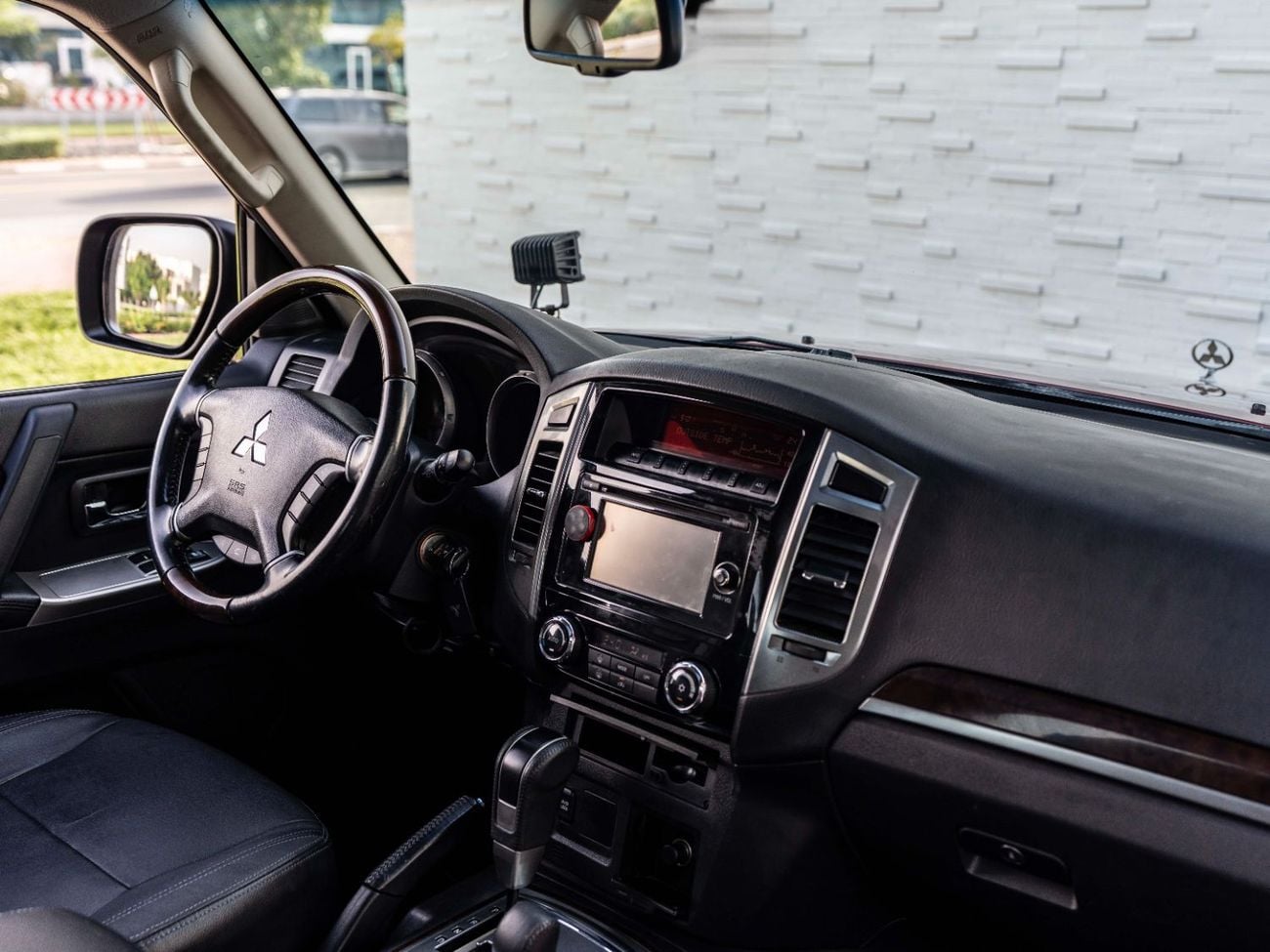 Mitsubishi Pajero GLS 3.5L (189 HP)