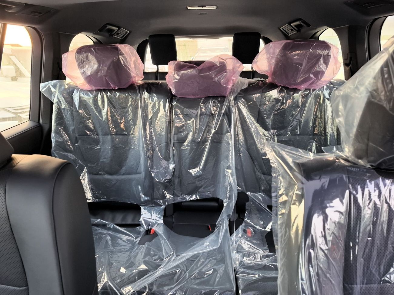 Toyota Land Cruiser Toyota Landcruiser GXR 4.0L 2025 Black Petrol (Export Only)