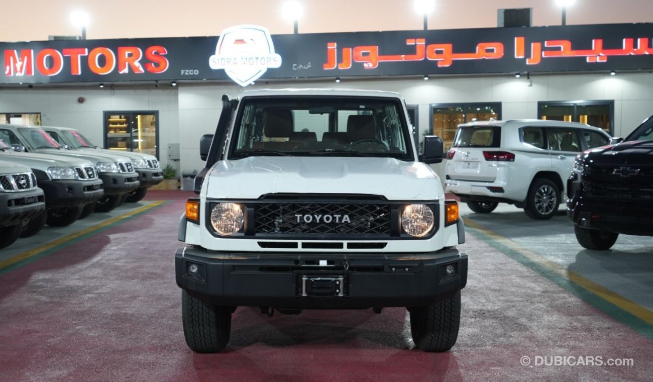 تويوتا لاند كروزر هارد توب Toyota Land Cruiser CAPSOLLA LC71 2024 4.0L PETROL AUTO TRANSMISSION