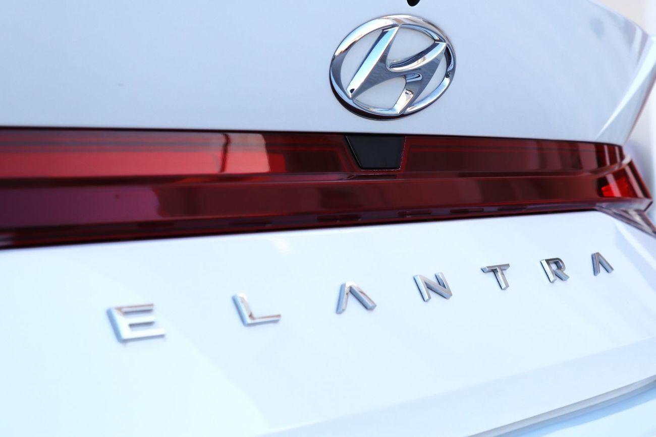 هيونداي إلانترا هيونداي النترا 2023 خليجي بحالة ممتازة