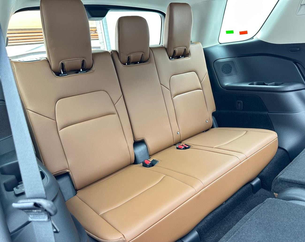 Nissan Pathfinder 2025 Nissan Pathfinder SL, May/2029 Nissan Warranty, Excellent Condition, GCC