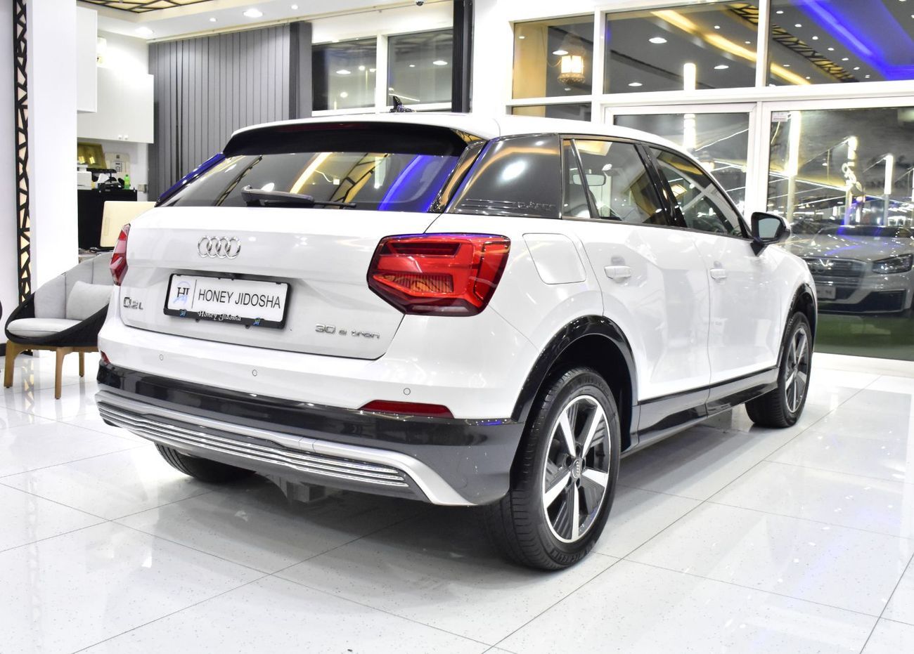 أودي Q2 EXCELLENT DEAL for our Audi Q2L 30 E-Tron ( 2021 Model ) in White Color Chinese Specs
