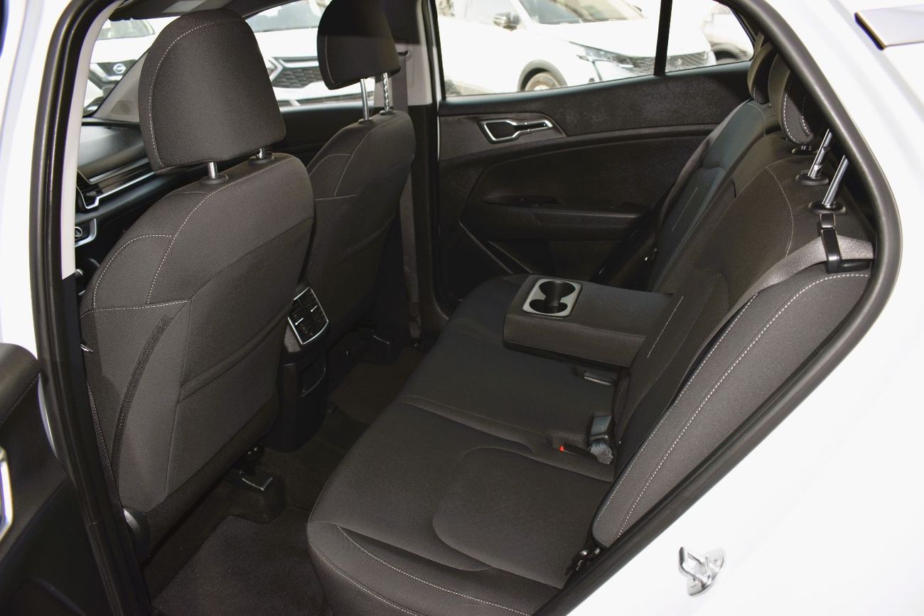 Kia Sportage LX 1.6L