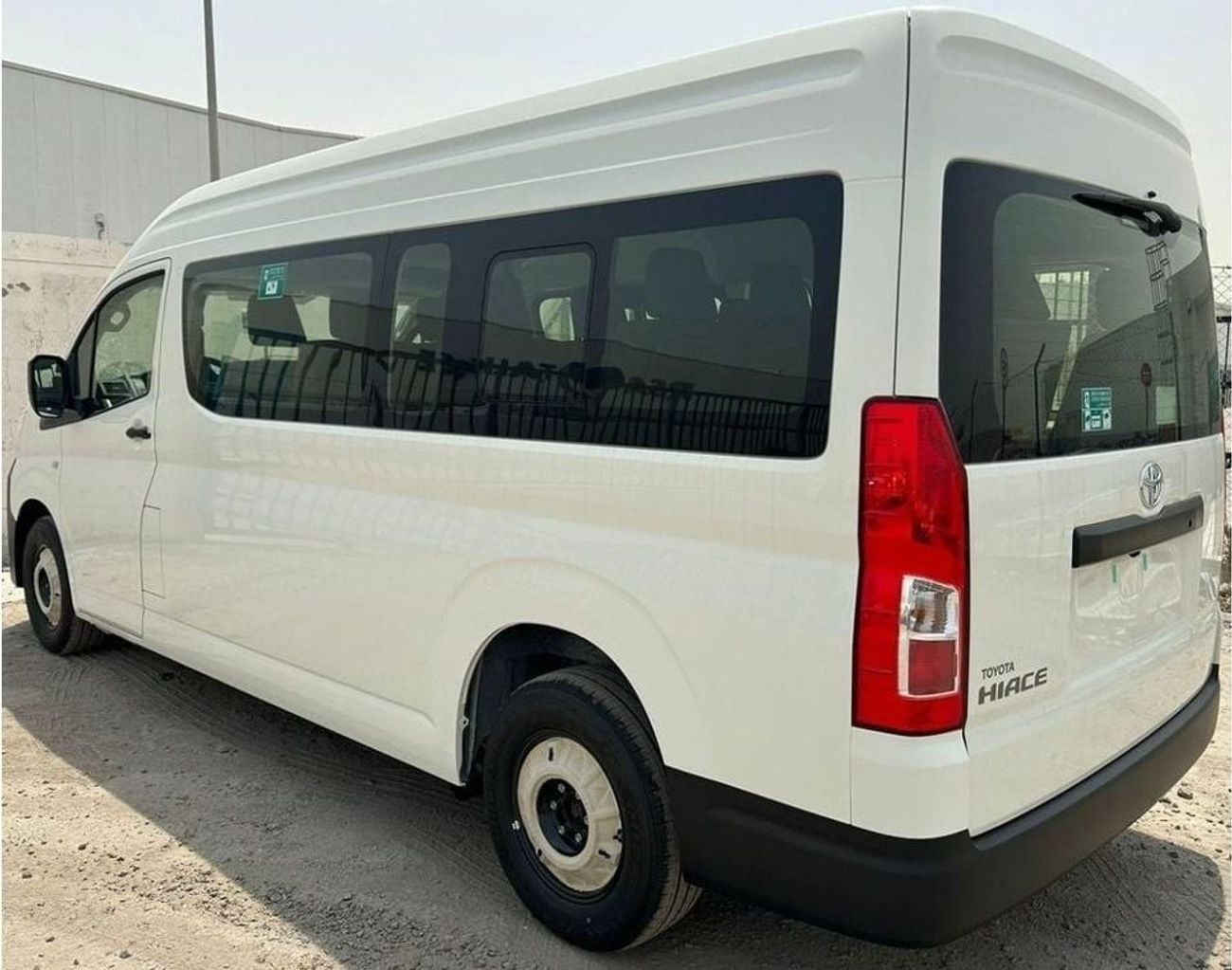 تويوتا هاياس GL TOYOTA HIACE 3.5 PASSENGER MANUAL TRANSMISSION 2025 MODEL