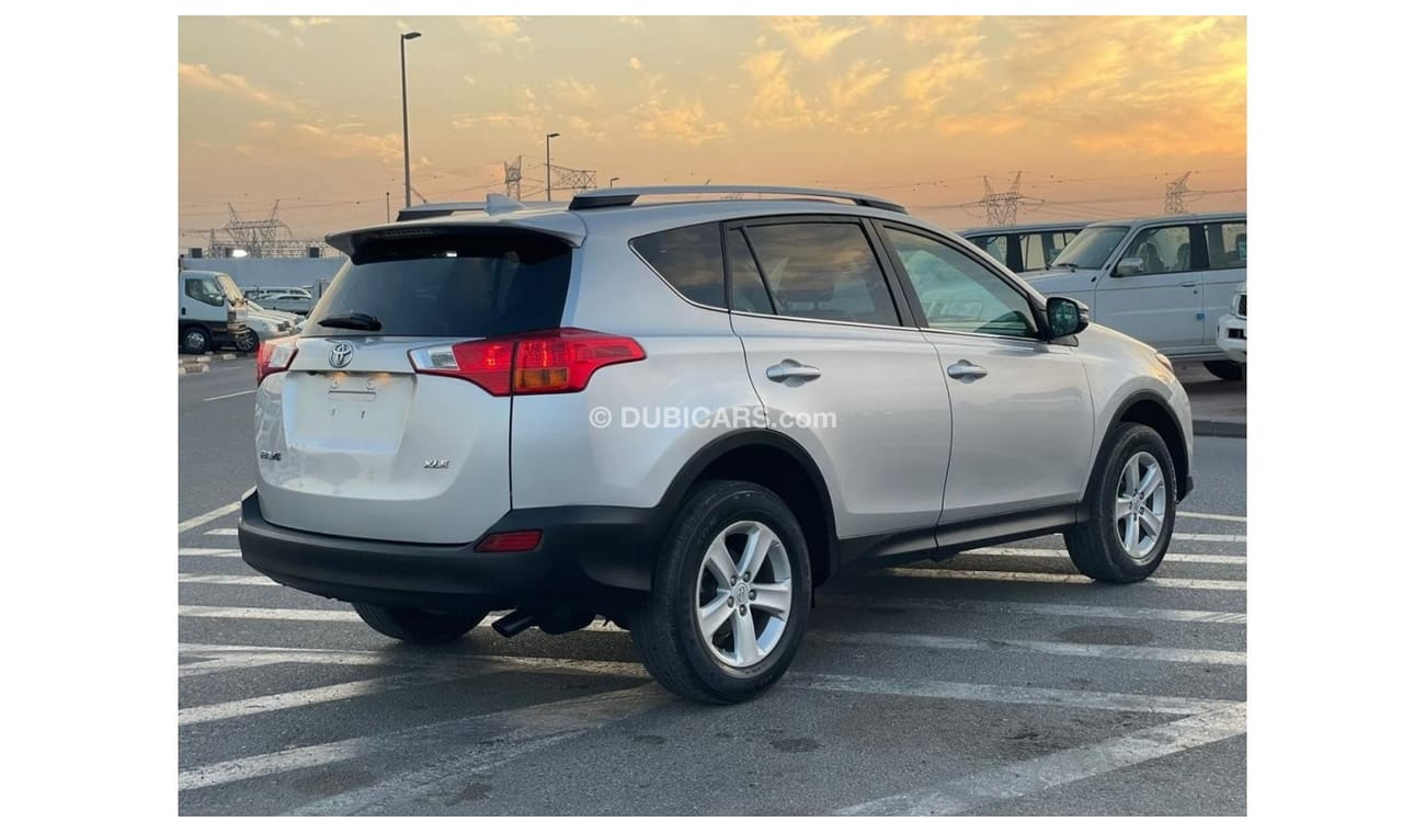 Toyota RAV4 “Offer”2014 Toyota Rav4 XLE Full Option - 2.5L V4