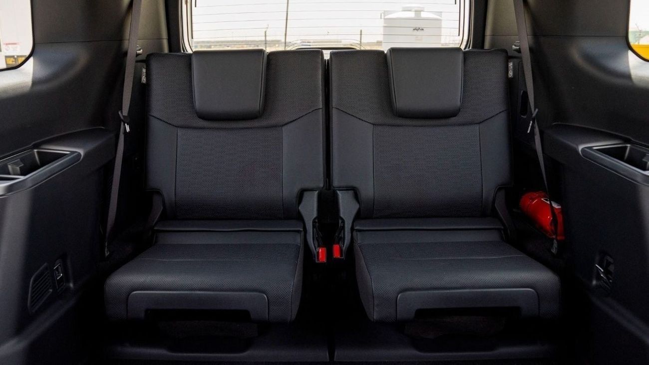 Toyota Prado TOYOTA PRADO 250 2.4L PETROL AT FIRST EDITION MY2025 – SAND & GREY ROOF