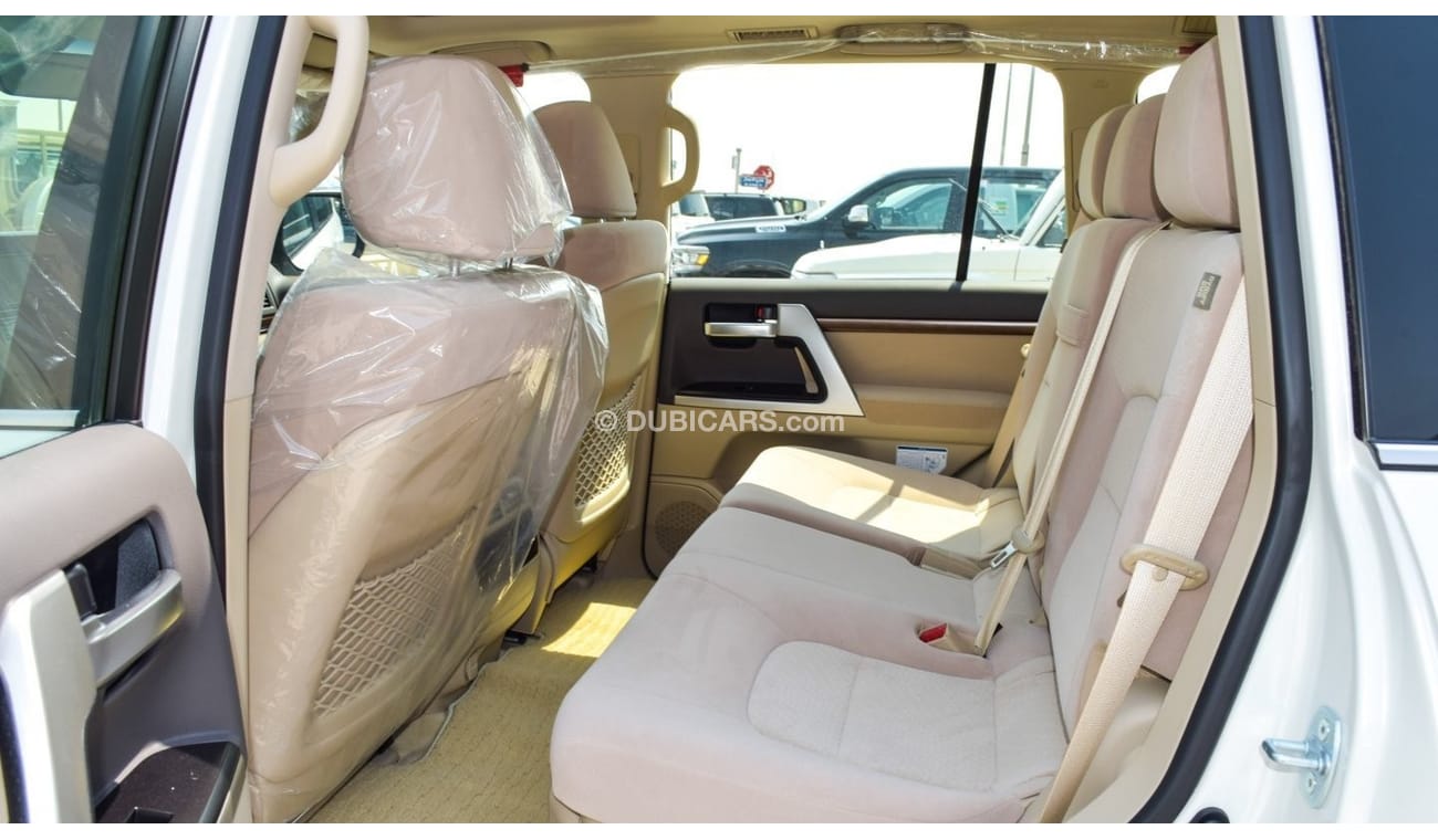 Toyota Land Cruiser EXR 5.7 V8