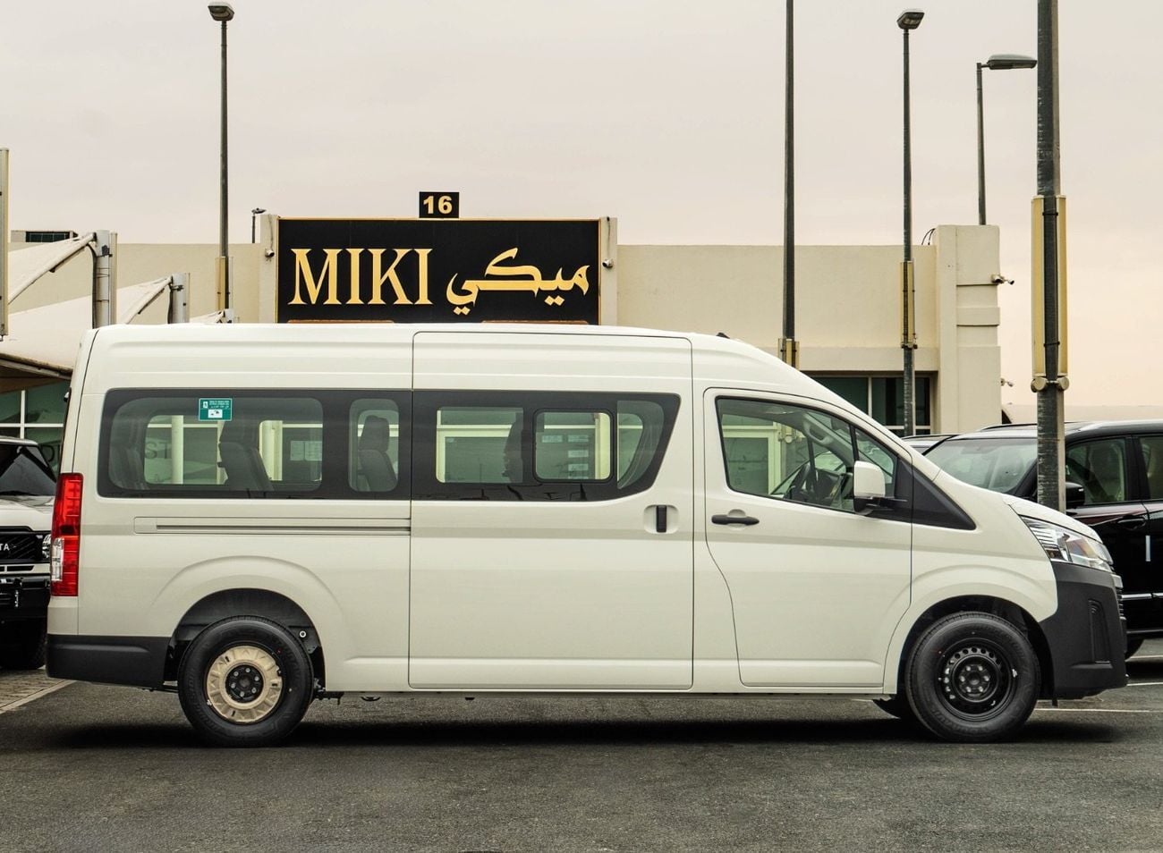 Toyota Hiace Hiace 2.8 Diesel || MT || 2026